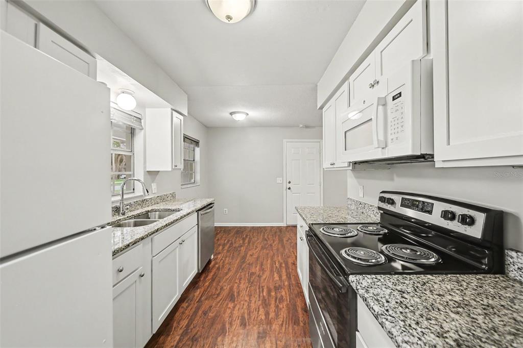 702 Gregory Court Altamonte Springs, FL 32701 - Photo 7 of 15