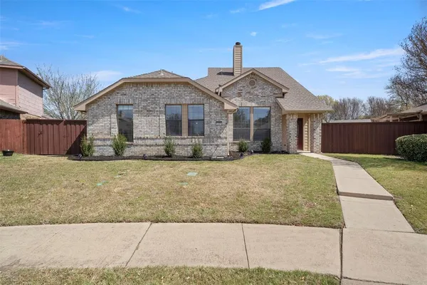 $2,500 | 1301 Spring Street, Allen, TX 75002