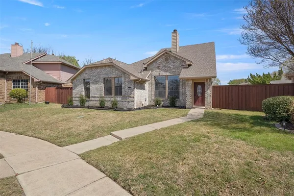$2,500 | 1301 Spring Street, Allen, TX 75002