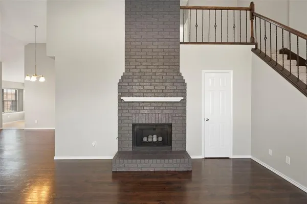 $2,500 | 1301 Spring Street, Allen, TX 75002