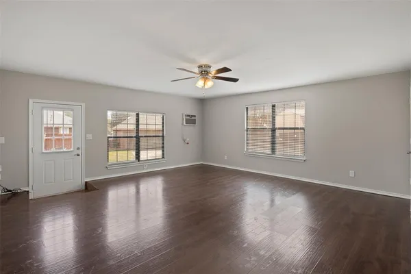 $2,500 | 1301 Spring Street, Allen, TX 75002