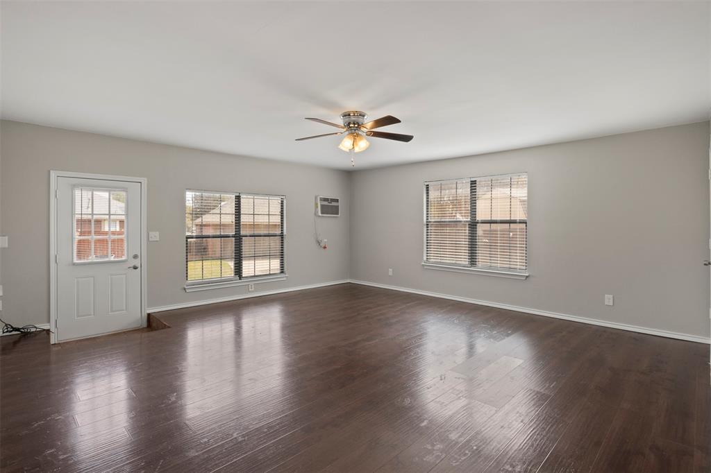 1301 Spring Street Allen, TX 75002 - Photo 9 of 30