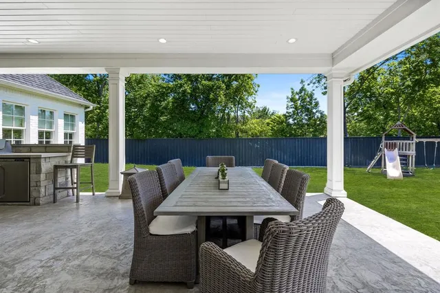 a view of a storage & utility room