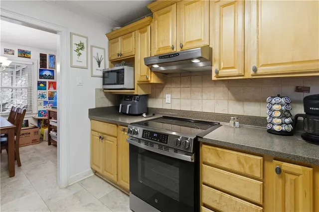 $265,000 | 1303 Carman Court Southeast, Conyers, GA 30013