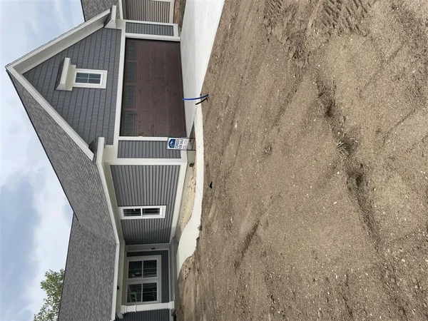 $450,600 | 1042 Bellview Meadow Drive Southwest, Byron Center, MI 49315