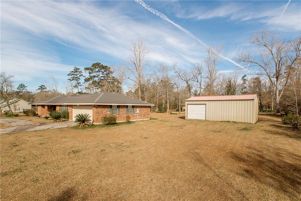 1144 Walnut Bluff Road Bogalusa, LA 70427 - Photo 3 of 17 Gallery Image 3