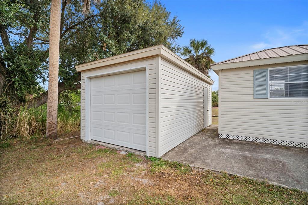 29098 Riverview Lane Punta Gorda, FL 33982 - Photo 29 of 35 a view of a garage