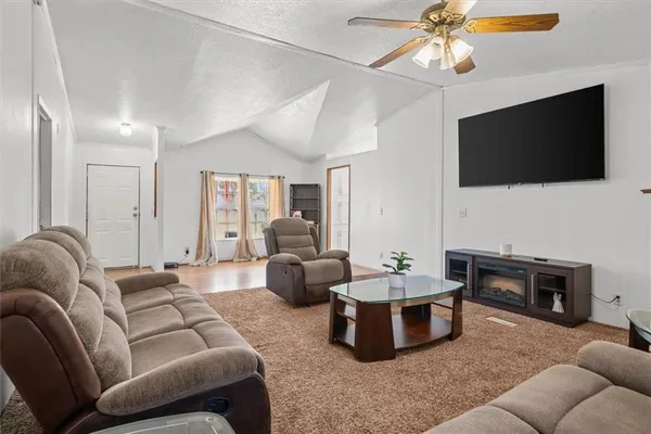 $239,900 | 214 Nassau Circle, Chatsworth, GA 30705