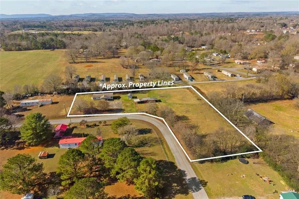 $239,900 | 214 Nassau Circle, Chatsworth, GA 30705