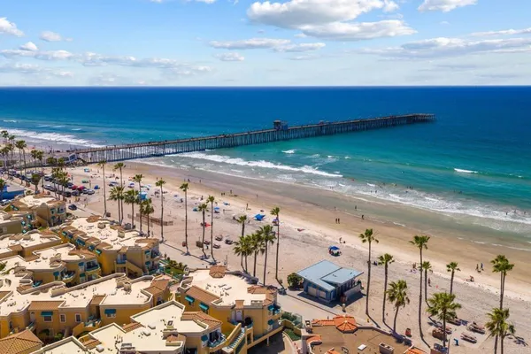 $1,595,000 | 400 The Strand North, Unit 7, Oceanside, CA 92054