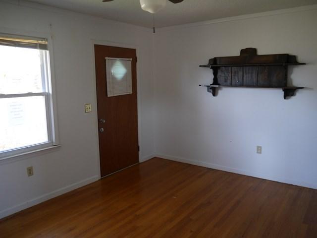 110 K C Berry Road Starr, SC 29684 - Photo 6 of 15 Gallery Image 6