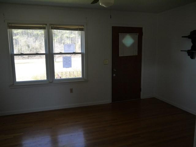 110 K C Berry Road Starr, SC 29684 - Photo 7 of 15 Gallery Image 7