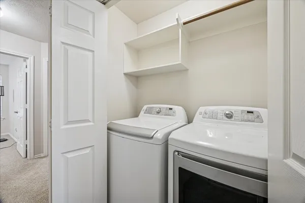 $2,300 | 3206 Pearl Bluff Lane, Houston, TX 77047