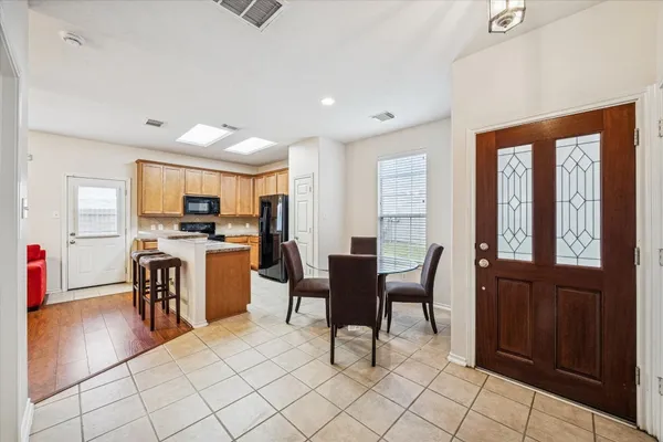 $2,300 | 3206 Pearl Bluff Lane, Houston, TX 77047