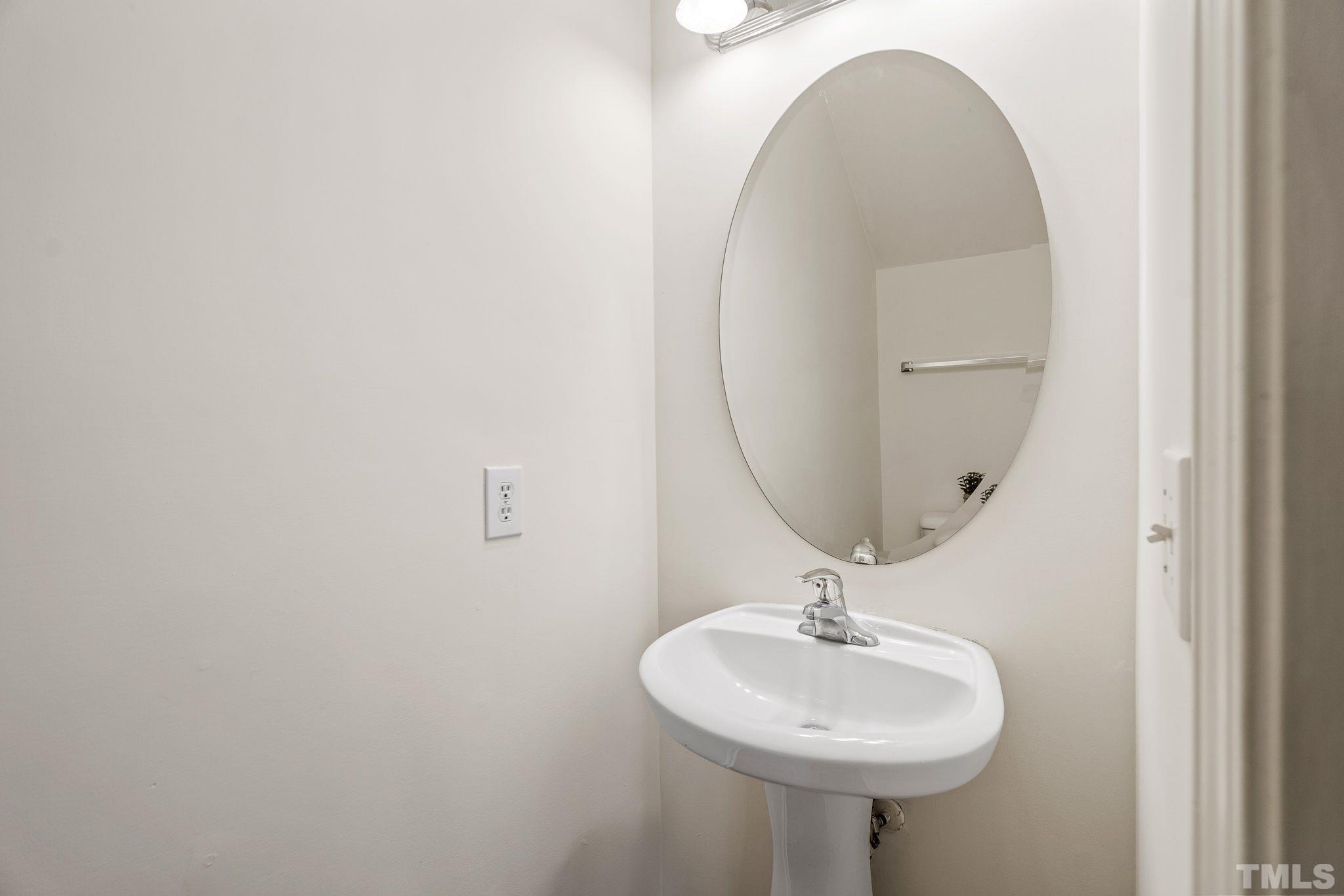 2870 Filbert Street Raleigh, NC 27610 - Photo 10 of 18 Gallery Image 10