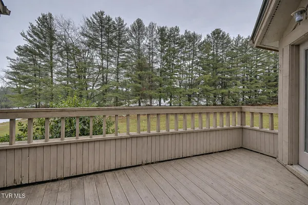$159,900 | 130 Quail Run, Unit 130, Bristol, VA 24201