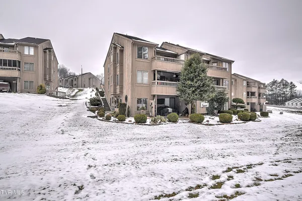 $159,900 | 130 Quail Run, Unit 130, Bristol, VA 24201