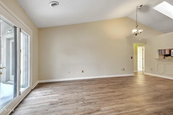 $159,900 | 130 Quail Run, Unit 130, Bristol, VA 24201