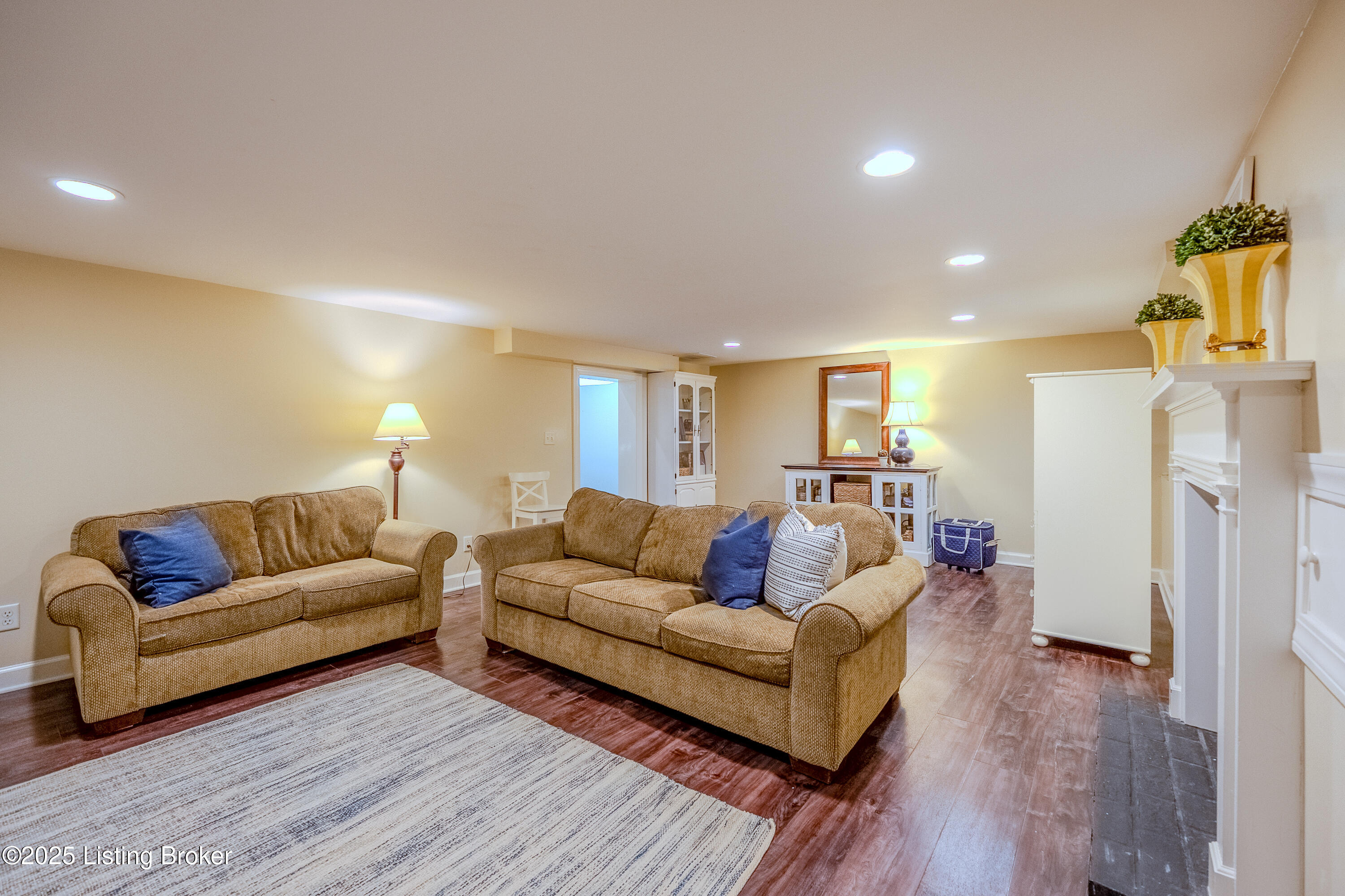 320 Mockingbird Hill Road Louisville, KY 40207 - Photo 62 of 68 A7405589-HDR