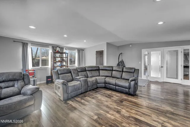 $435,000 | 410 Paramount Court, Reno, NV 89506