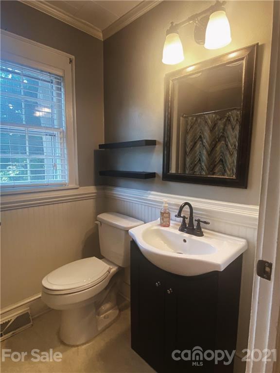 107 McKinney Street Rutherfordton, NC 28139 - Photo 7 of 13 Gallery Image 7