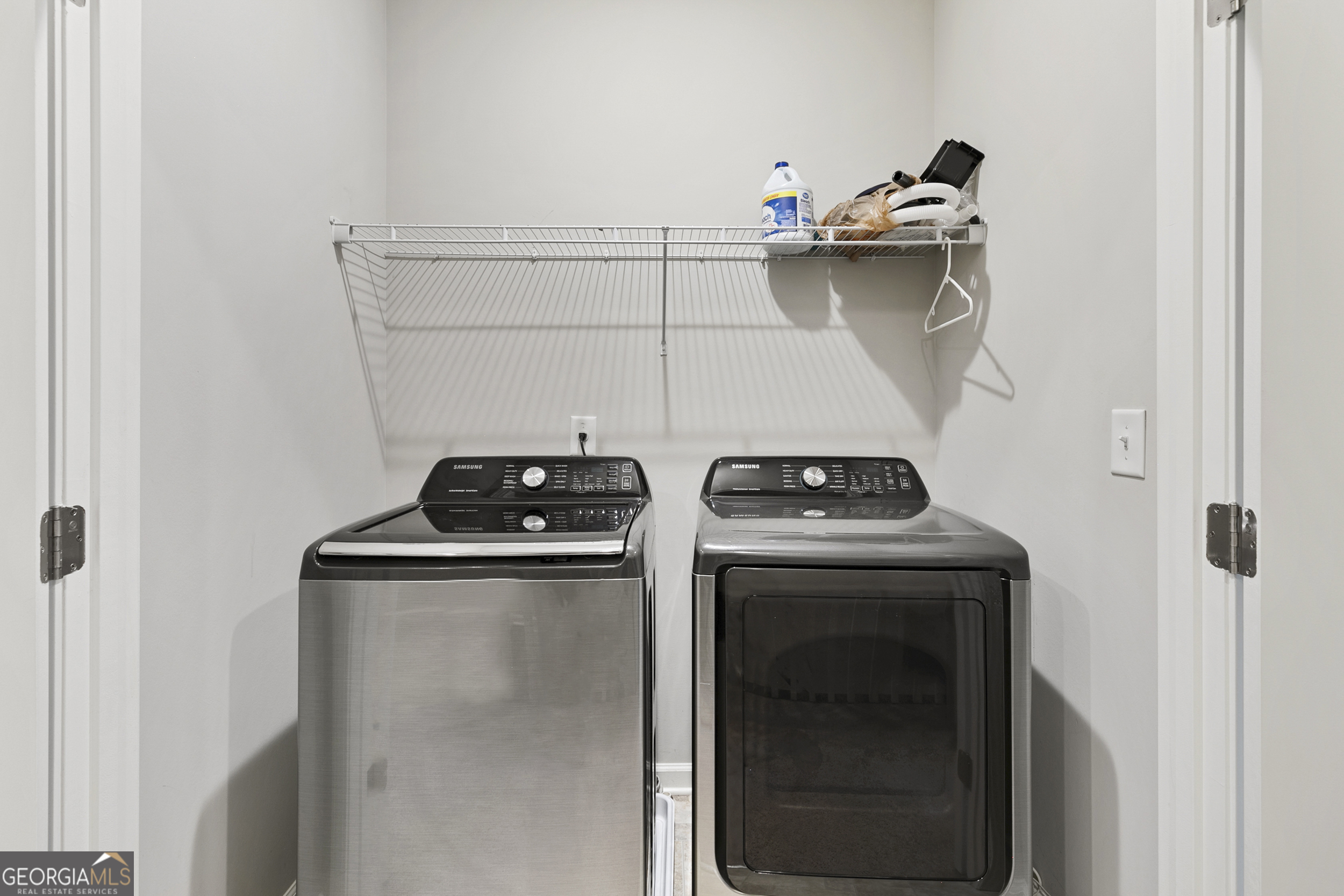 1954 Summit Trace Circle Northwest Atlanta, GA 30318 - Photo 28 of 45 a close view of washer and dryer