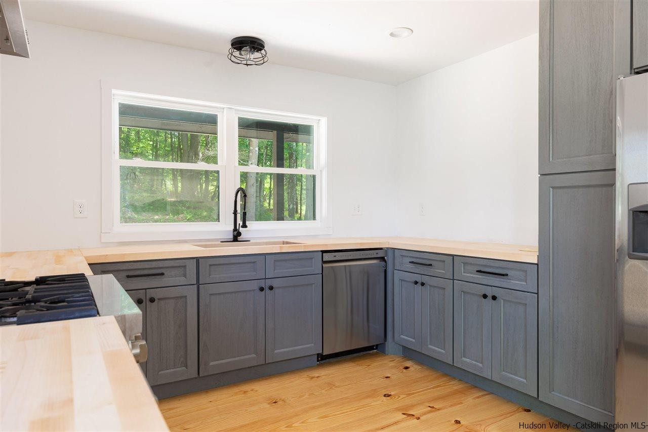 5646 Red Hill Road Claryville, NY 12725 - Photo 13 of 35