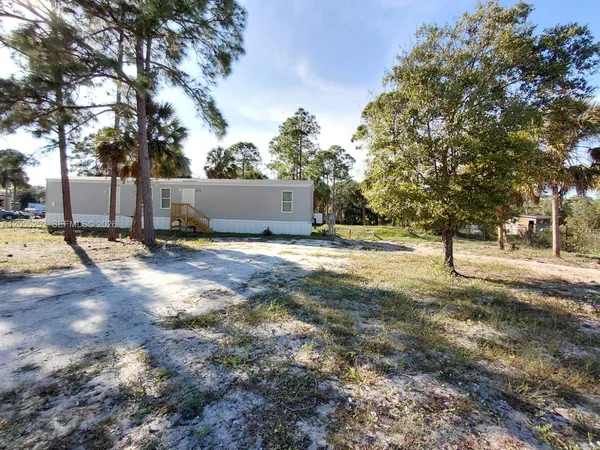 $199,900 | 630 South Trebol Street, Clewiston, FL 33440