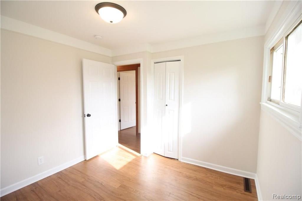 17600 26 Mile Road Macomb, MI 48042 - Photo 27 of 33