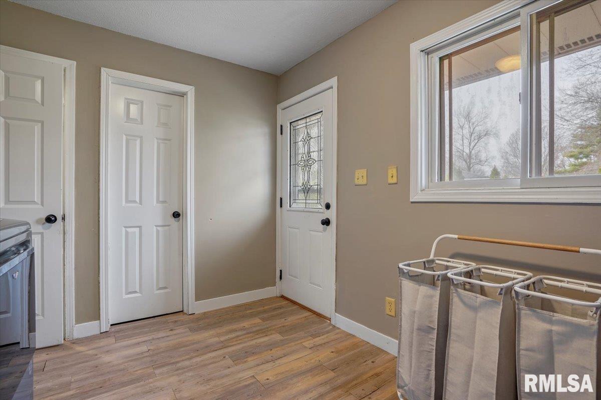 7 Lorrie Lane Springfield, IL 62703 - Photo 35 of 39