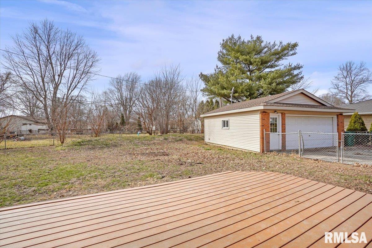 7 Lorrie Lane Springfield, IL 62703 - Photo 37 of 39