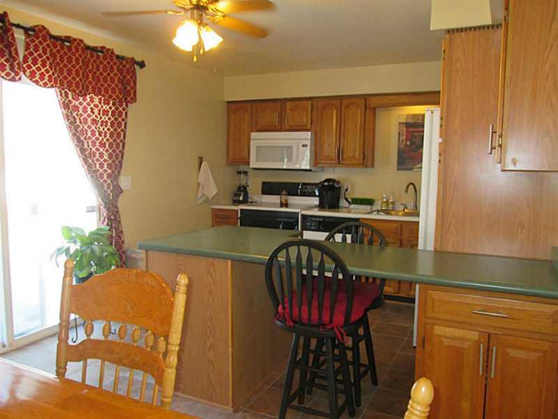 111 Shroyer Mill Road Butler, PA 16001 - Photo 9 of 25 Kitchen.