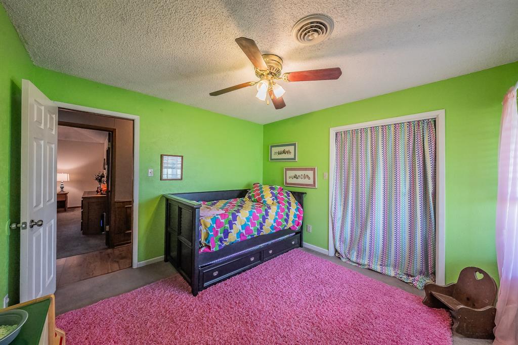 11485 Ridgeview Circle Fort Worth, TX 76244 - Photo 12 of 40 Guest Bedroom