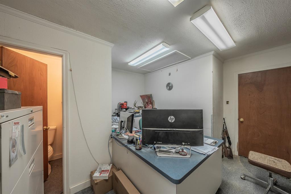 11485 Ridgeview Circle Fort Worth, TX 76244 - Photo 26 of 40 Office in 4,200 sq foot building