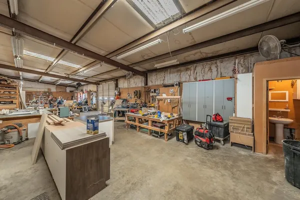 $850,000 | 11485 Ridgeview Circle, Fort Worth, TX 76244