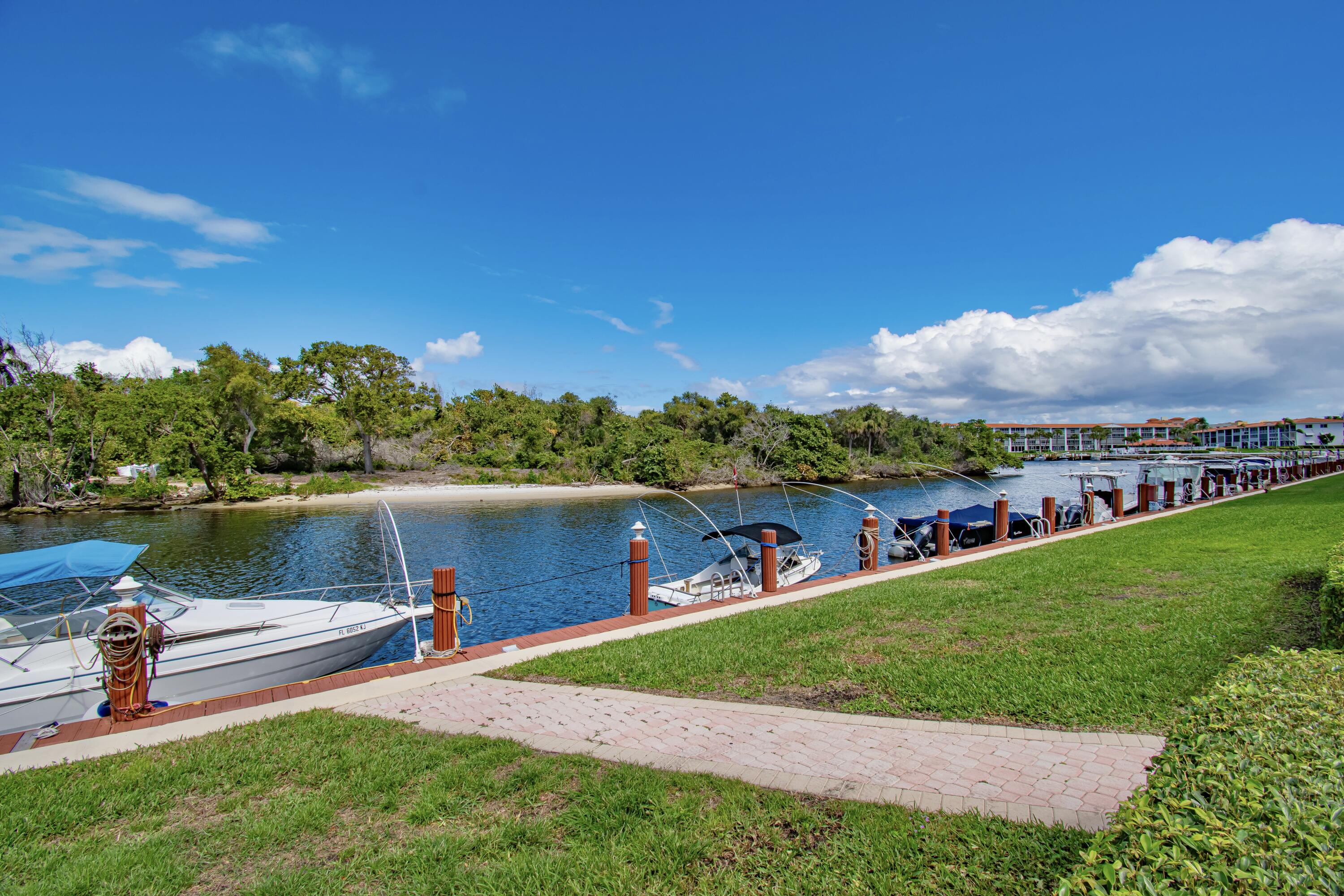 1629 Riverview Road, Unit 420 Deerfield Beach, FL 33441 - Photo 41 of 43 28E3952B-AC47-4D7E-8852-45B6F679118F