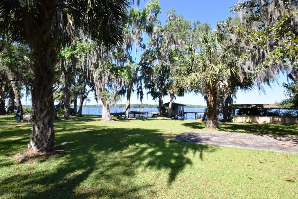 119 Camp George Road Crescent City, FL 32112 - Photo 18 of 33 Facing River