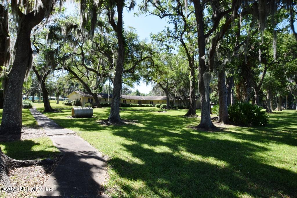 119 Camp George Road Crescent City, FL 32112 - Photo 2 of 33 Facing East