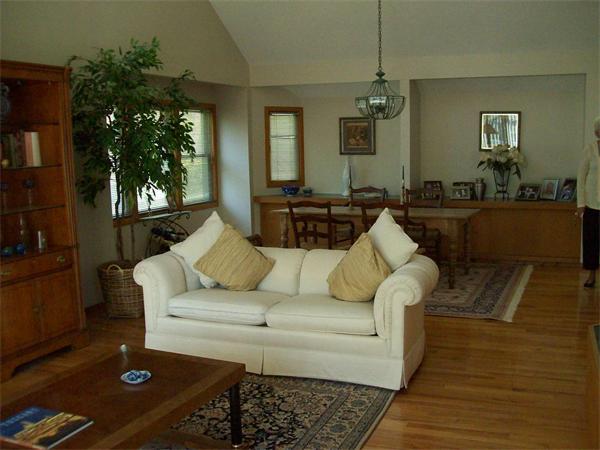 115 Bretton Road West Springfield, MA 01089 - Photo 8 of 21 Gallery Image 8