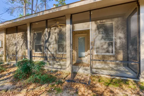 $375,000 | 59 West Bellmeade Place, The Woodlands, TX 77382