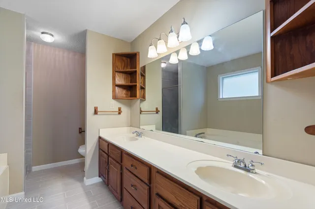 $385,000 | 1250 Robertson Road, Hernando, MS 38632