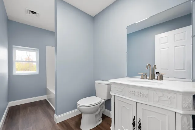 $200,000 | 1910 East Delta Drive, Muncie, IN 47303