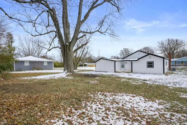 $200,000 | 1910 East Delta Drive, Muncie, IN 47303
