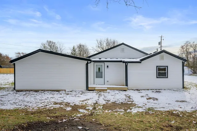 $200,000 | 1910 East Delta Drive, Muncie, IN 47303