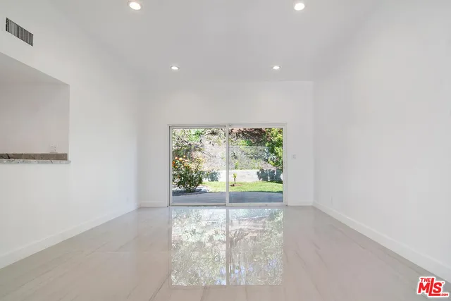 front view of house with a yard