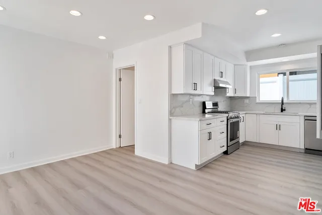 $3,780,000 | 18073 Sandy Cape Drive, Pacific Palisades, CA 90272