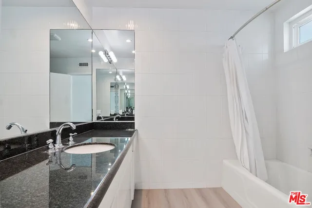 $3,780,000 | 18073 Sandy Cape Drive, Pacific Palisades, CA 90272