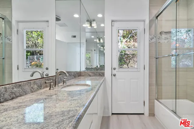 $3,780,000 | 18073 Sandy Cape Drive, Pacific Palisades, CA 90272