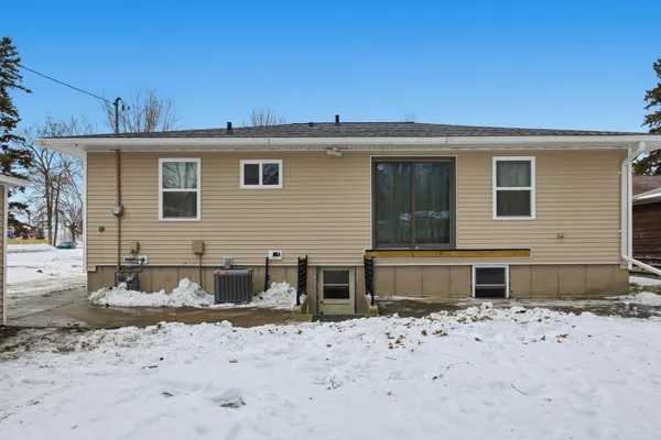 $275,000 | 1155 Rossman Avenue, Detroit Lakes, MN 56501