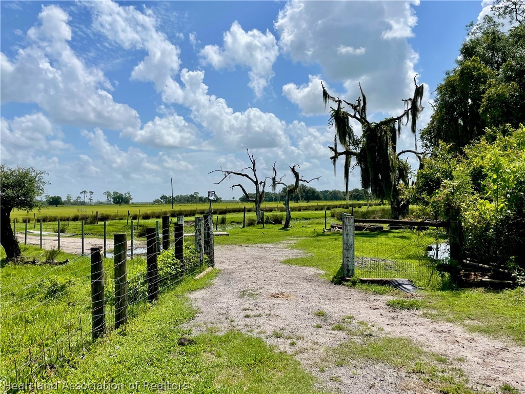 302 Goff Road Venus, FL 33960 - Photo 26 of 36 Gallery Image 26